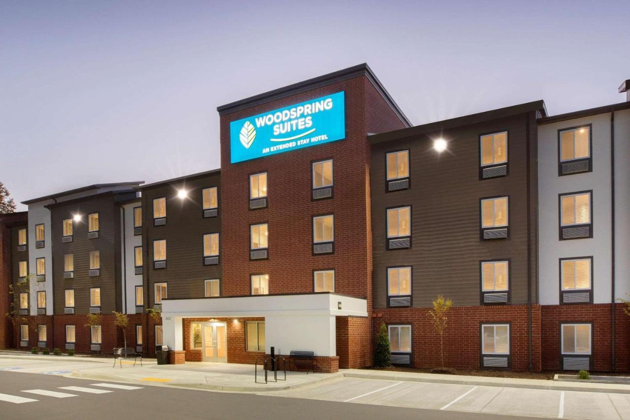 Woodsping Suites Washington Dc East Arena Drive Lake Arbor ภายนอก รูปภาพ