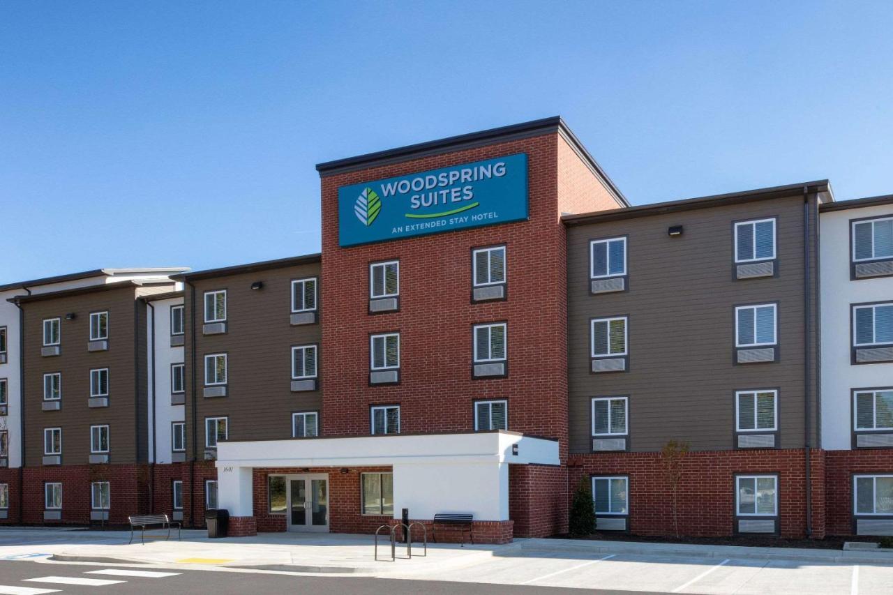 Woodsping Suites Washington Dc East Arena Drive Lake Arbor ภายนอก รูปภาพ