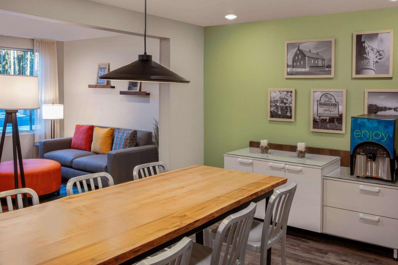 Woodsping Suites Washington Dc East Arena Drive Lake Arbor ภายนอก รูปภาพ